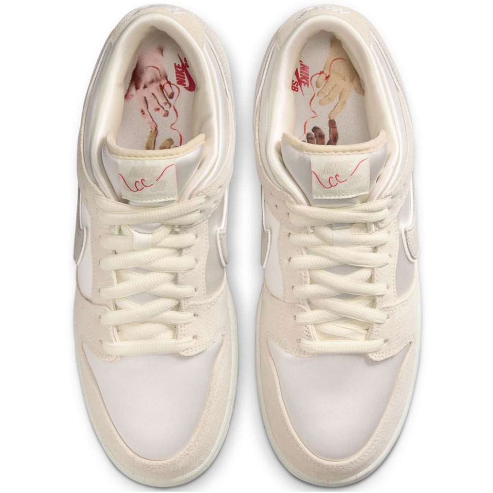 Nike SB Dunk Low in Coconut Milk